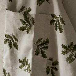 Acorn and Oak National Trust Apron
