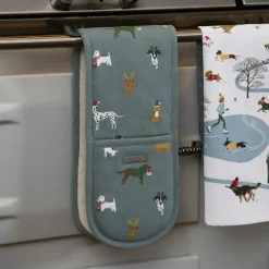Christmas Dogs Double Oven Glove