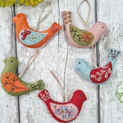 Folk Birds Wool Mix Felt Craft Kit