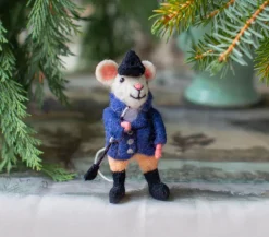 Horse Riding Mouse