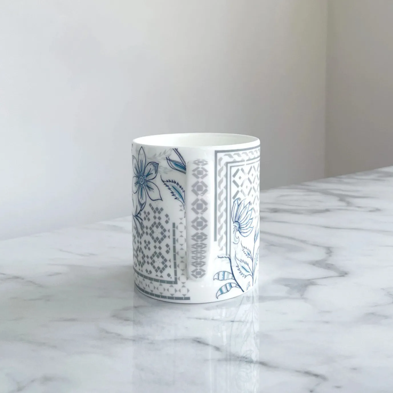 Lotus Fusion Fine Bone China Mug