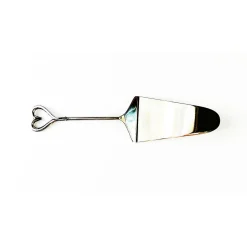 Love Heart Cake Server