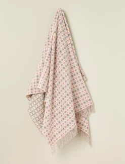 Milan Blush Merino Lambswool Throw