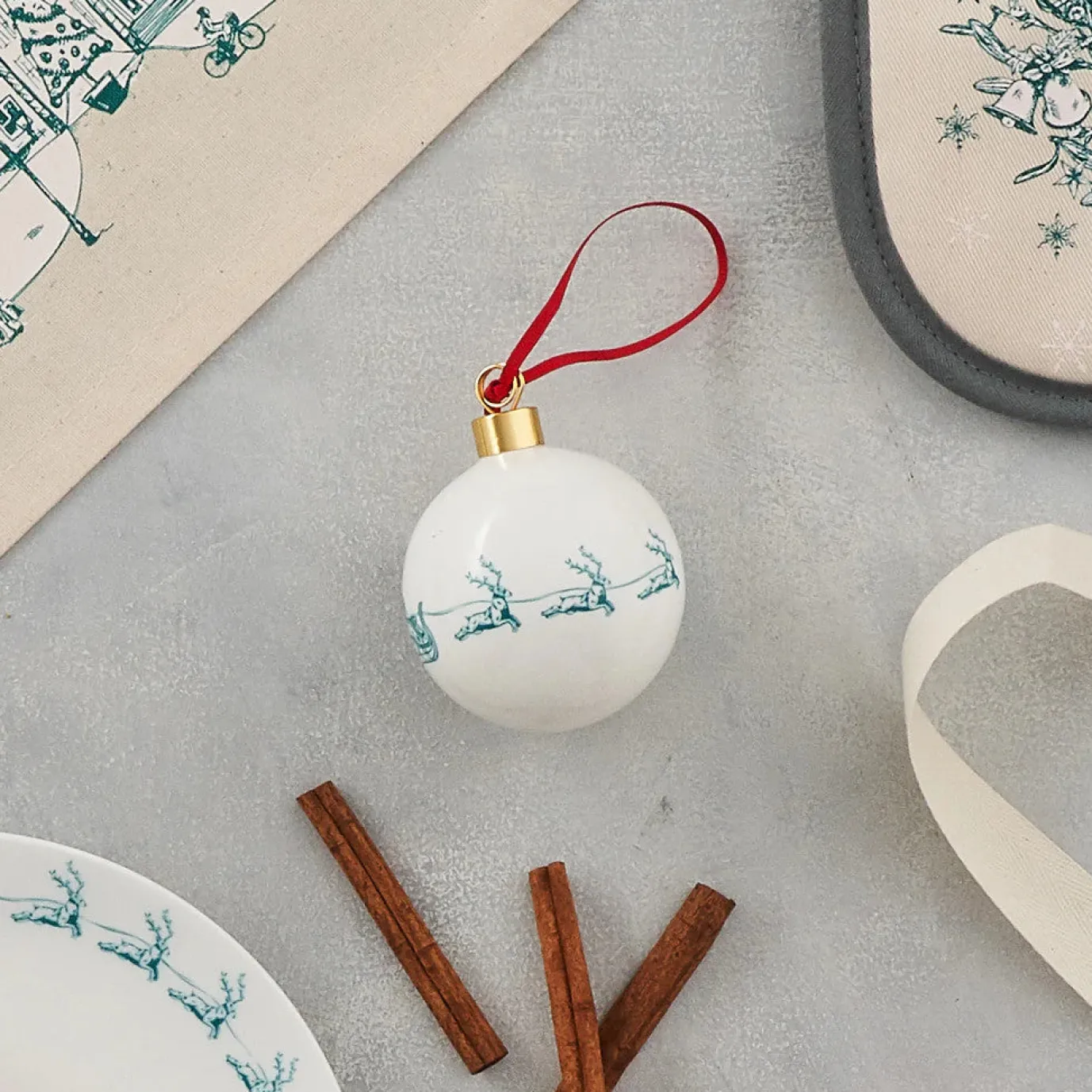 Night Before Christmas Bauble