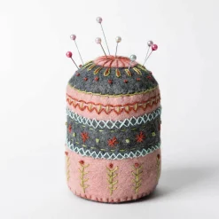 Pincushion Felt Craft Mini Kit