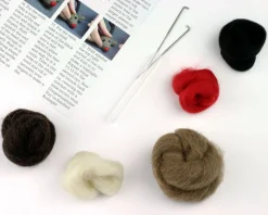 Rudolph Brooch Felting Kit