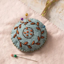 Sewing Roll Wool Mix Felt Craft Kit